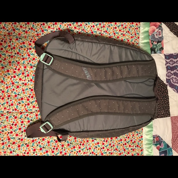 Dakine Backpack - Picture 2 of 4